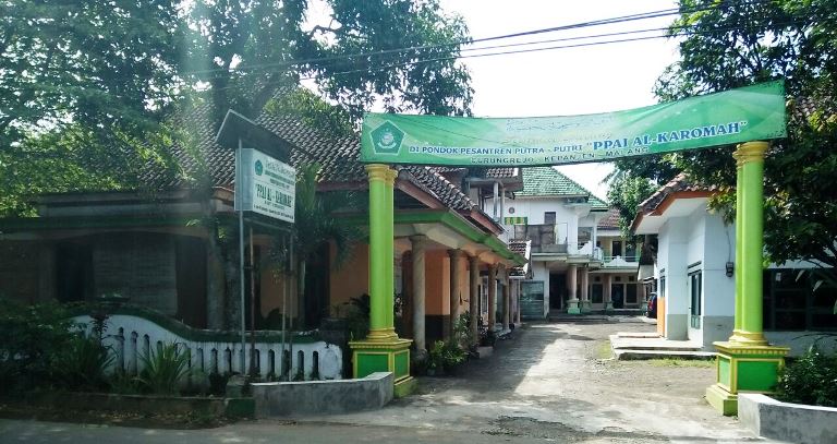 Pesantren Al-Karomah Malang, Mencetak Generasi Cerdas Berprestasi dan Berakhlak
